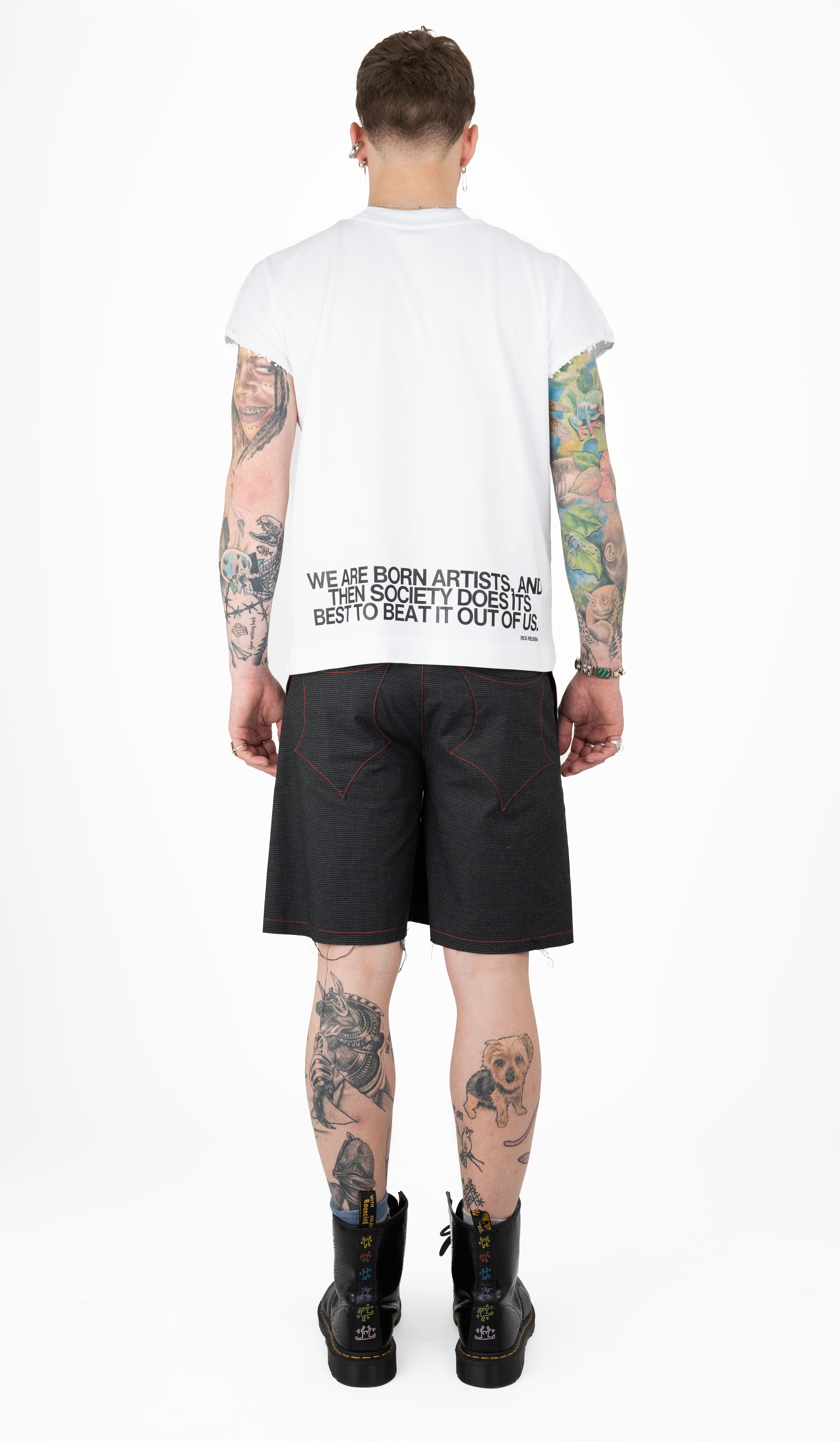 Born Artist T-Shirt - Male Styling